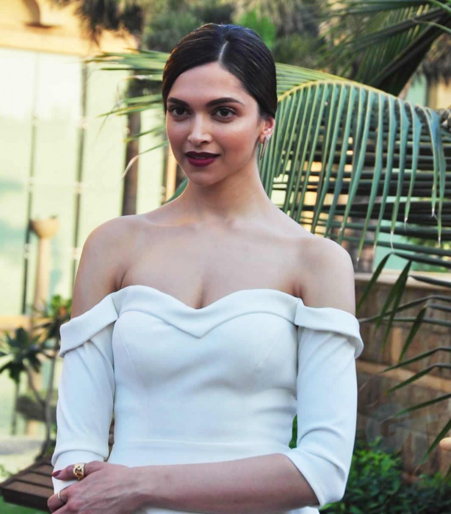 Deepika Padukone latest Pics