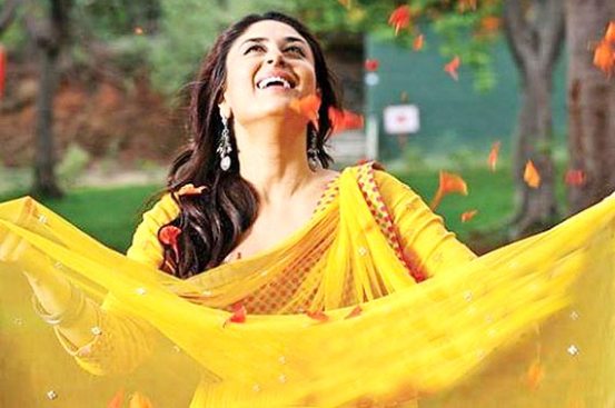 Kareena Kapoor in Designer Yellow Anarkali Suits - funroundup