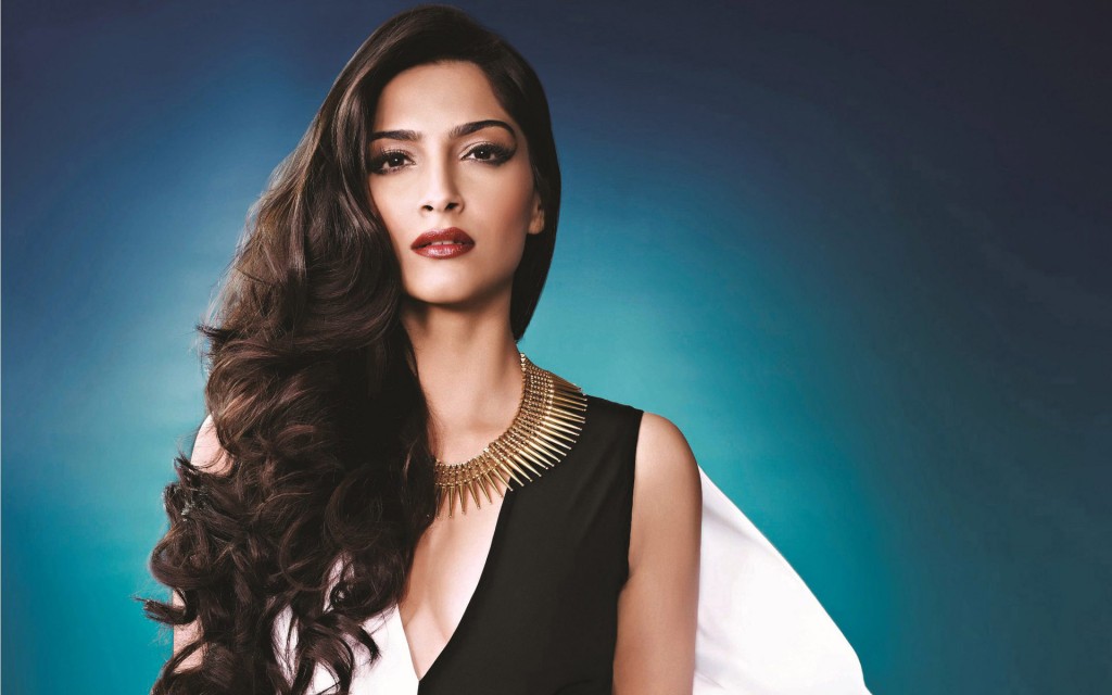 Sonam Kapoor Latest Wallpapers