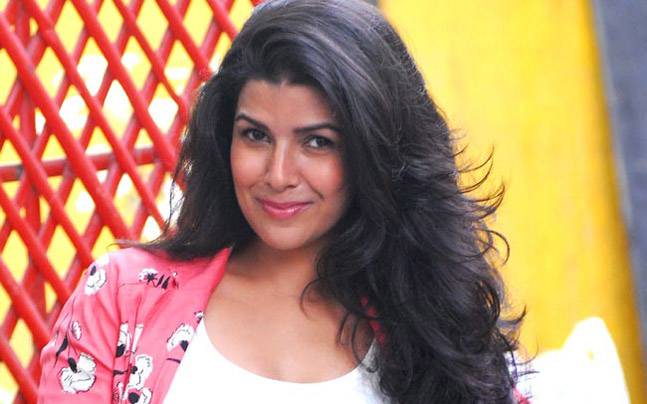 Nimrat kaur hot photos