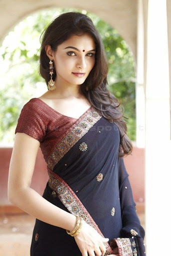 HD Wallpapers Andrea Jeremiah