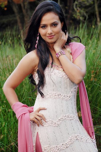 Sana Khan in Salwar suit