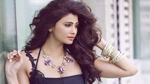 images of Daisy Shah
