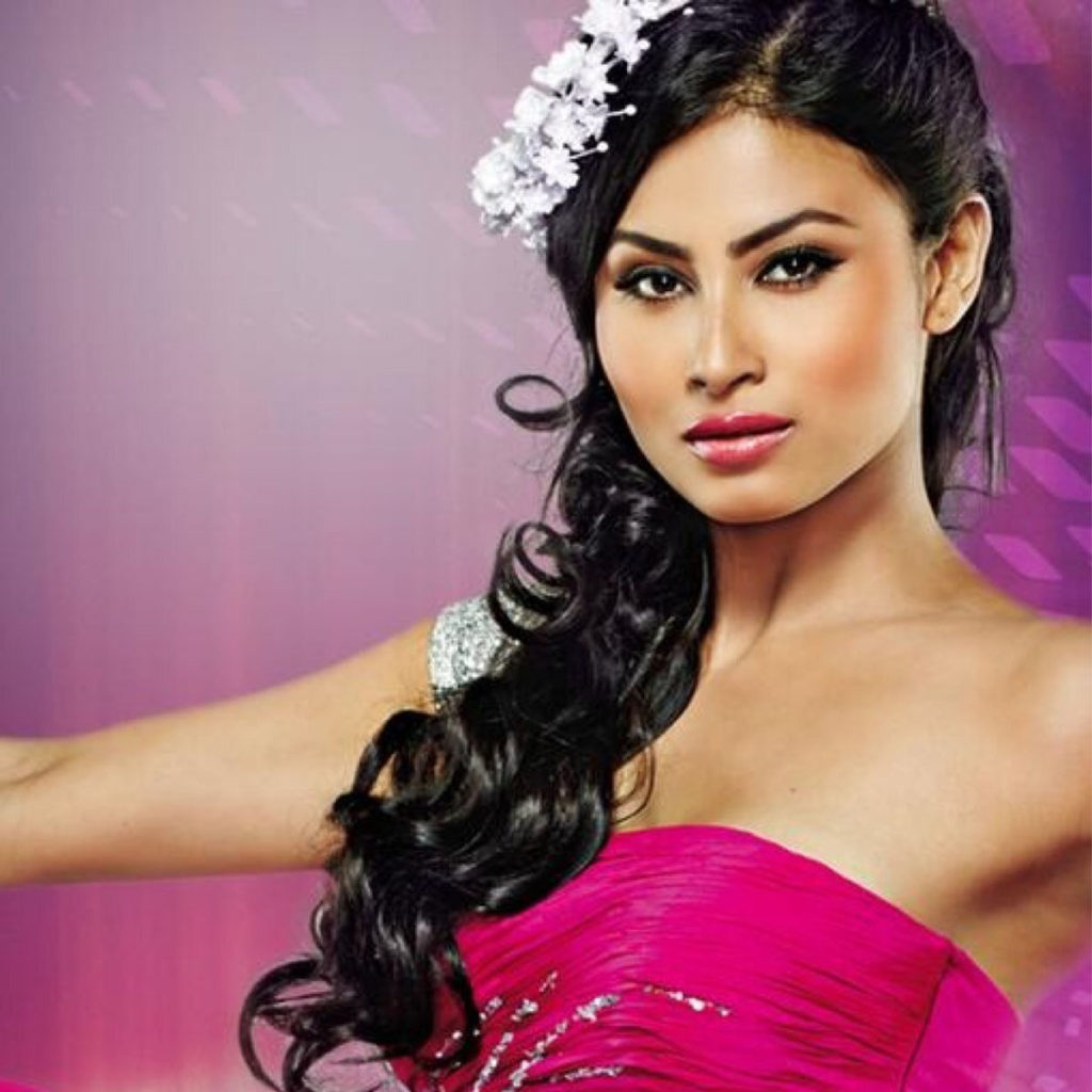 mouni roy hot images