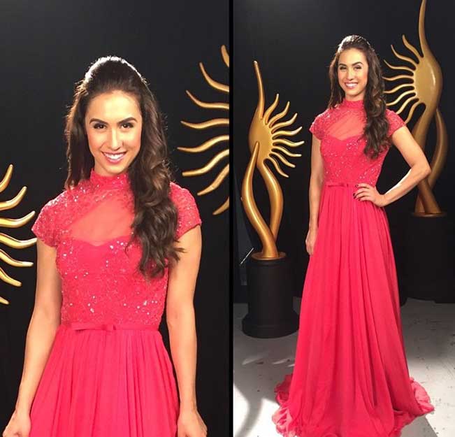 lauren-gottlieb-at-award-function