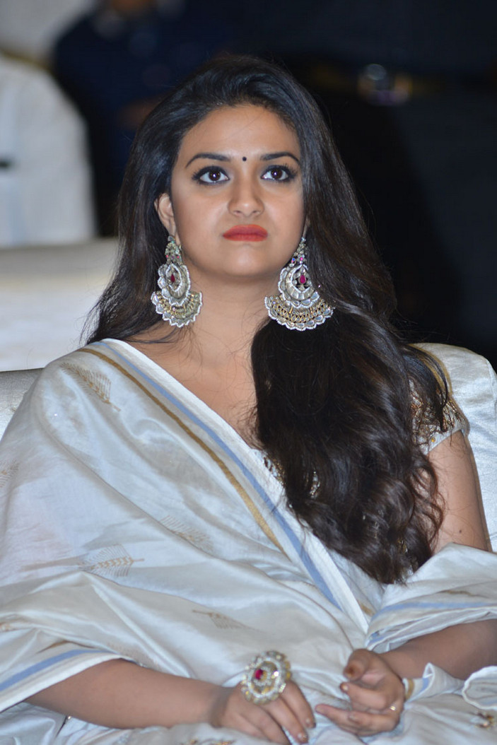 Top 25 Keerthi Suresh Hot And Sexy Bikini Pics Funroundup 