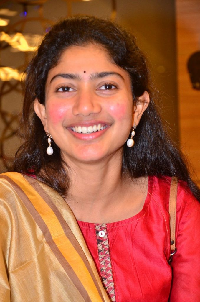 Actress Sai Pallavi Hot Photos Unseen HD Images Wallpapers ...