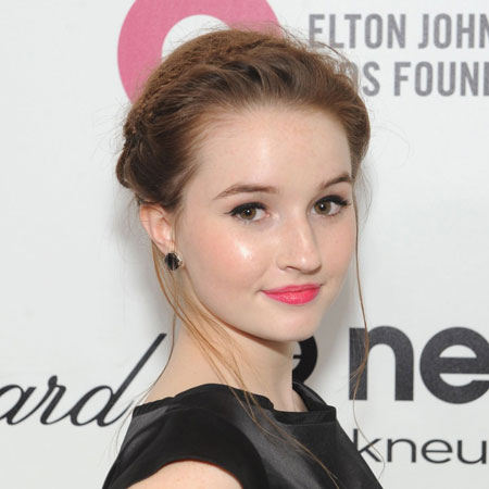 kaitlyn dever cute image