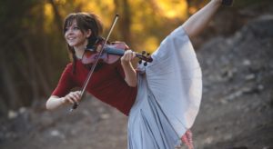 Lindsey Stirling hot picture